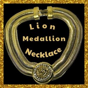 Vintage Regal Lion Necklace Rhinestone-Embellished Collar Necklace